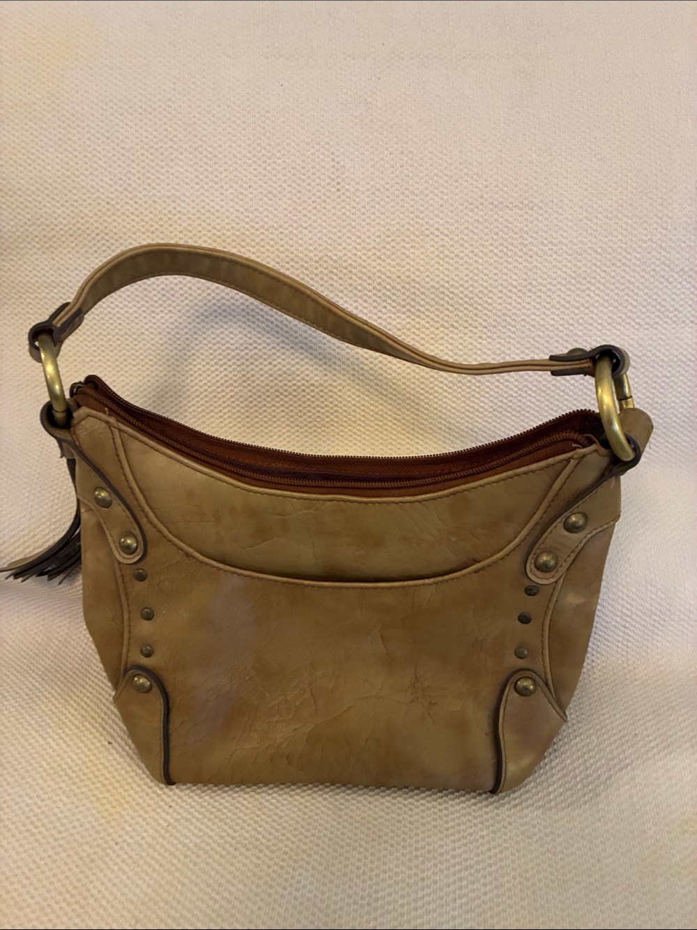 Bueno Classic Tan Leather Shoulder-hobo Bag